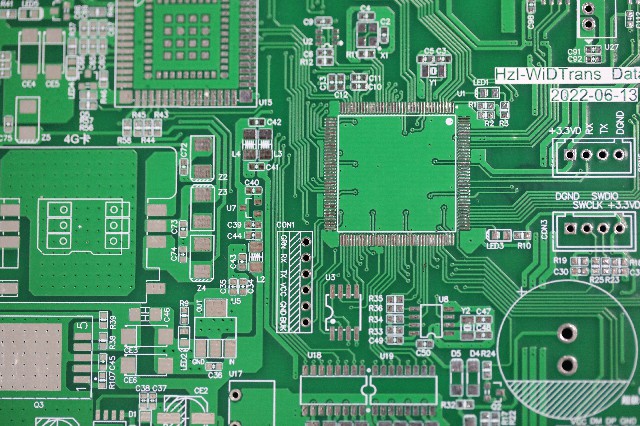 在PCB設(shè)計中有哪些要點(diǎn)?PCB設(shè)計要點(diǎn)總結(jié)及注意事項